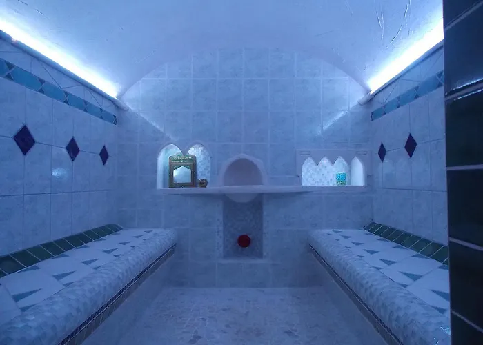 Ben Aise Hammam Massages Alojamento de Acomodação e Pequeno-almoço 3*